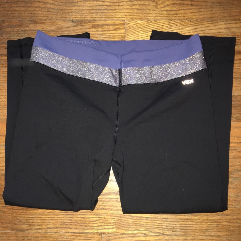 VSX Crop Leggings